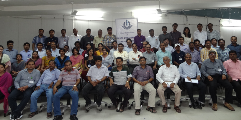 Group Photo Short Term Course on Road Bridge Design