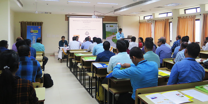 Dr. U C Sahoo welcoming the participants for Whitetopping workshop